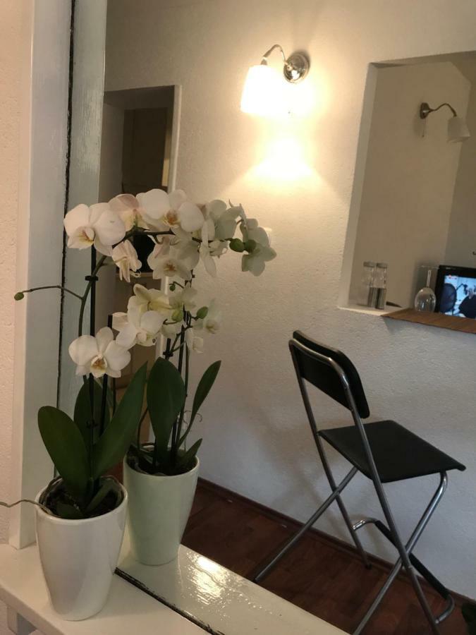 Julie's Centre Apartment *